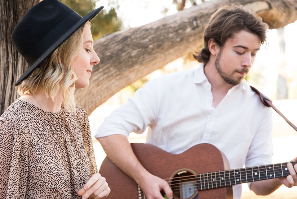 Eminate Acoustic Duo | The Old City Bank